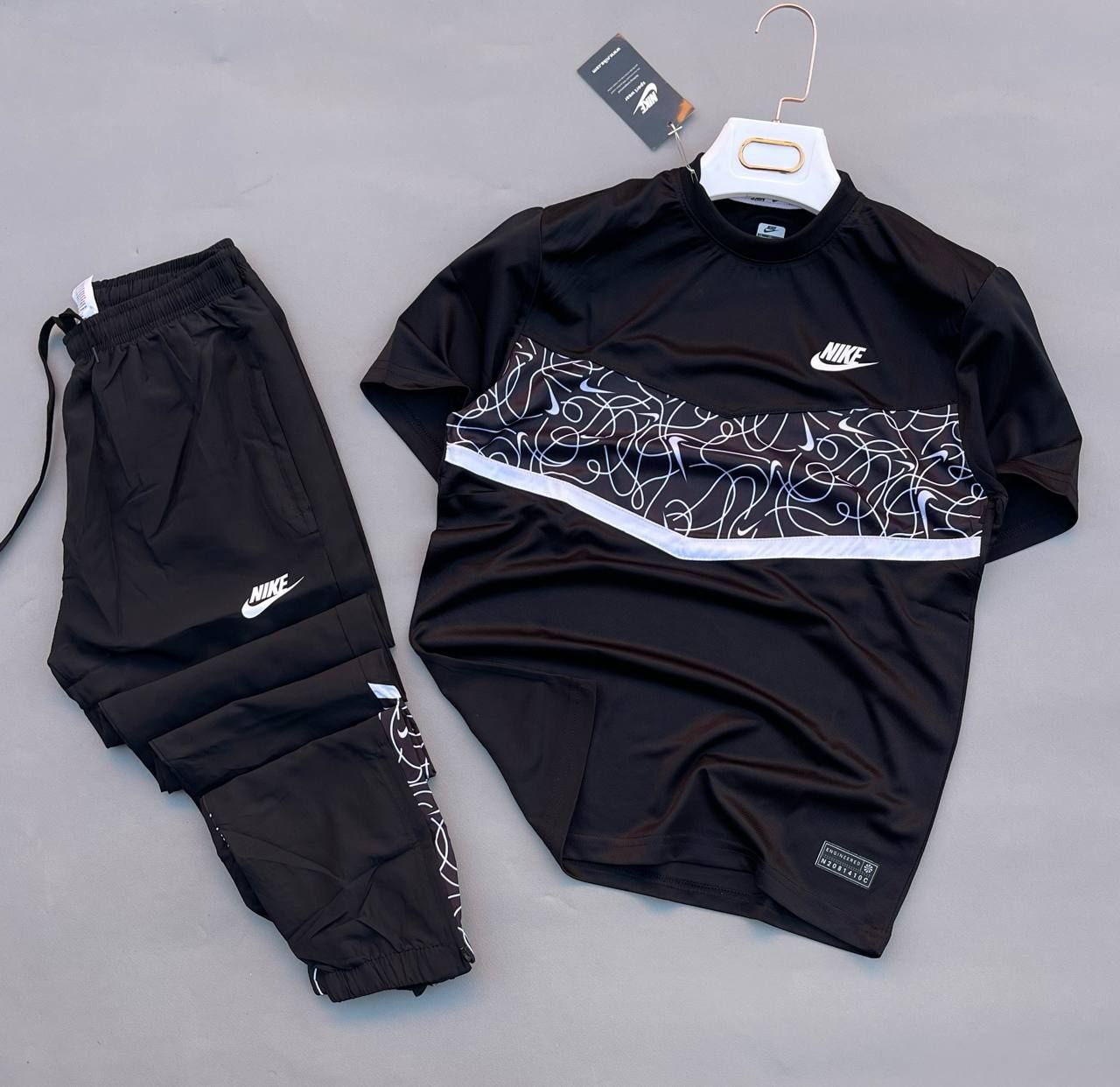تيشورت وسرول Nike - Image 3